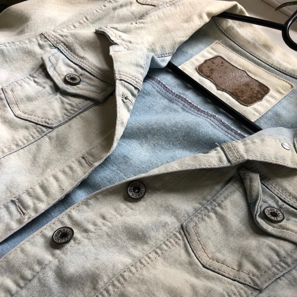 Cropped Jean Jacket, Light Blue, Small - Picture 1 of 6
